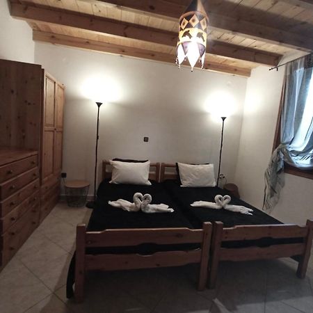 Marina House Next To Halikounas Beach Екстер'єр фото