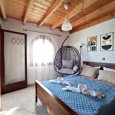 Marina House Next To Halikounas Beach Екстер'єр фото