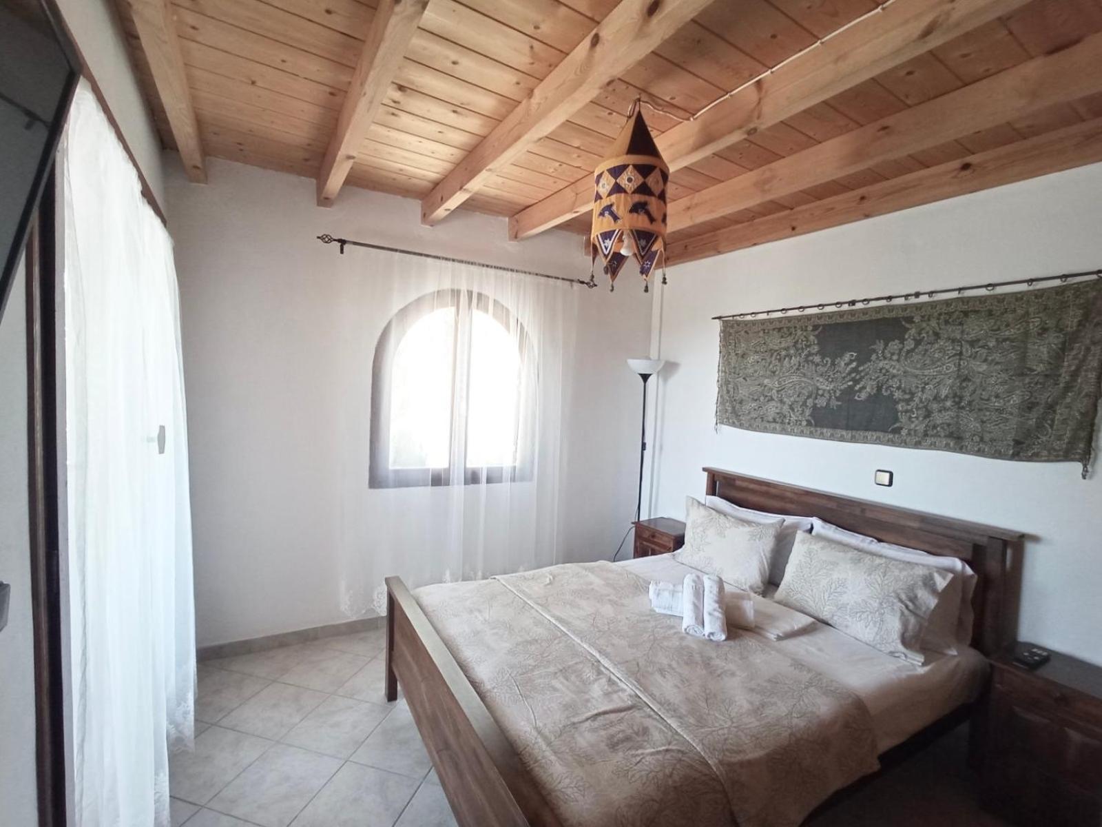 Marina House Next To Halikounas Beach Екстер'єр фото