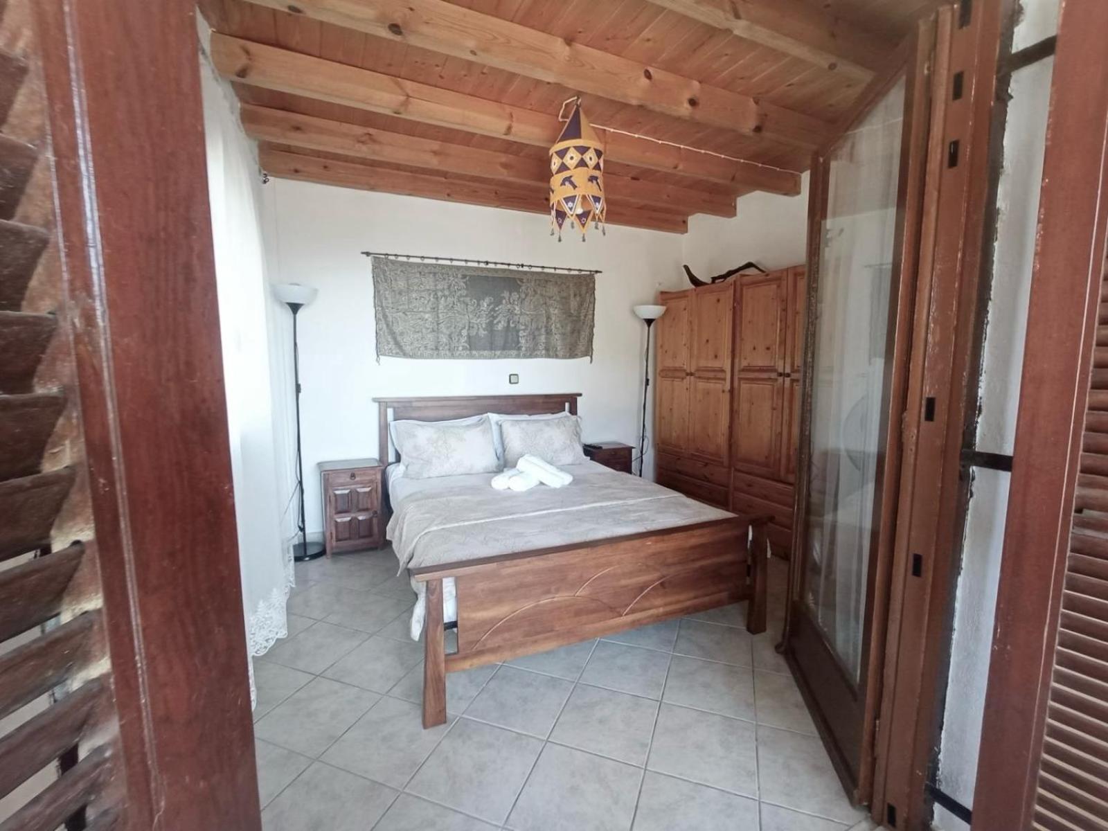 Marina House Next To Halikounas Beach Екстер'єр фото