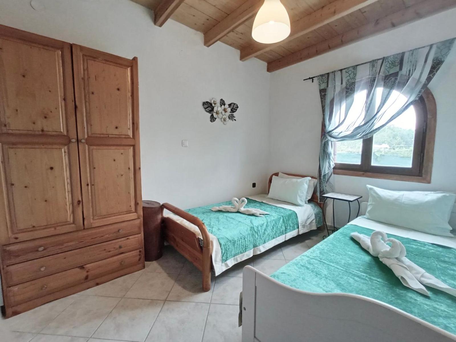 Marina House Next To Halikounas Beach Екстер'єр фото